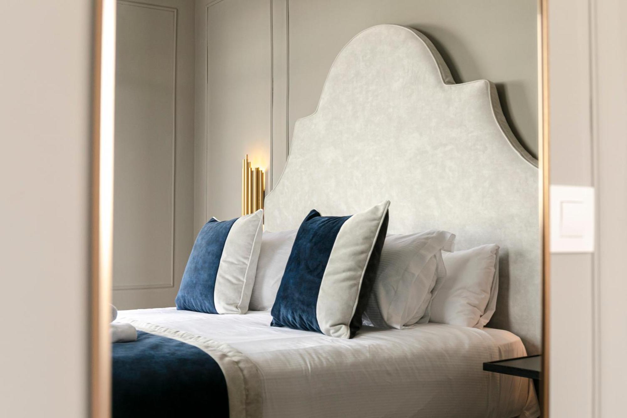 Isg Apartments The Most Exclusive Apartment In Sevillaparking Εξωτερικό φωτογραφία