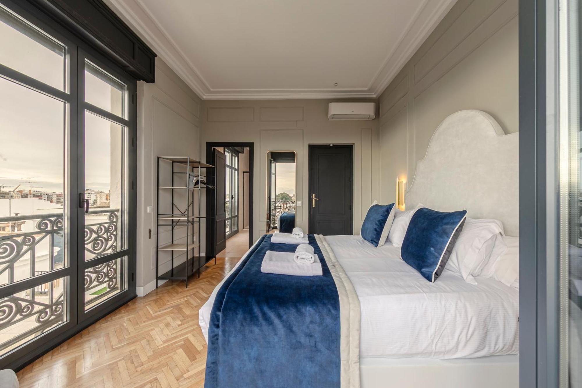 Isg Apartments The Most Exclusive Apartment In Sevillaparking Εξωτερικό φωτογραφία