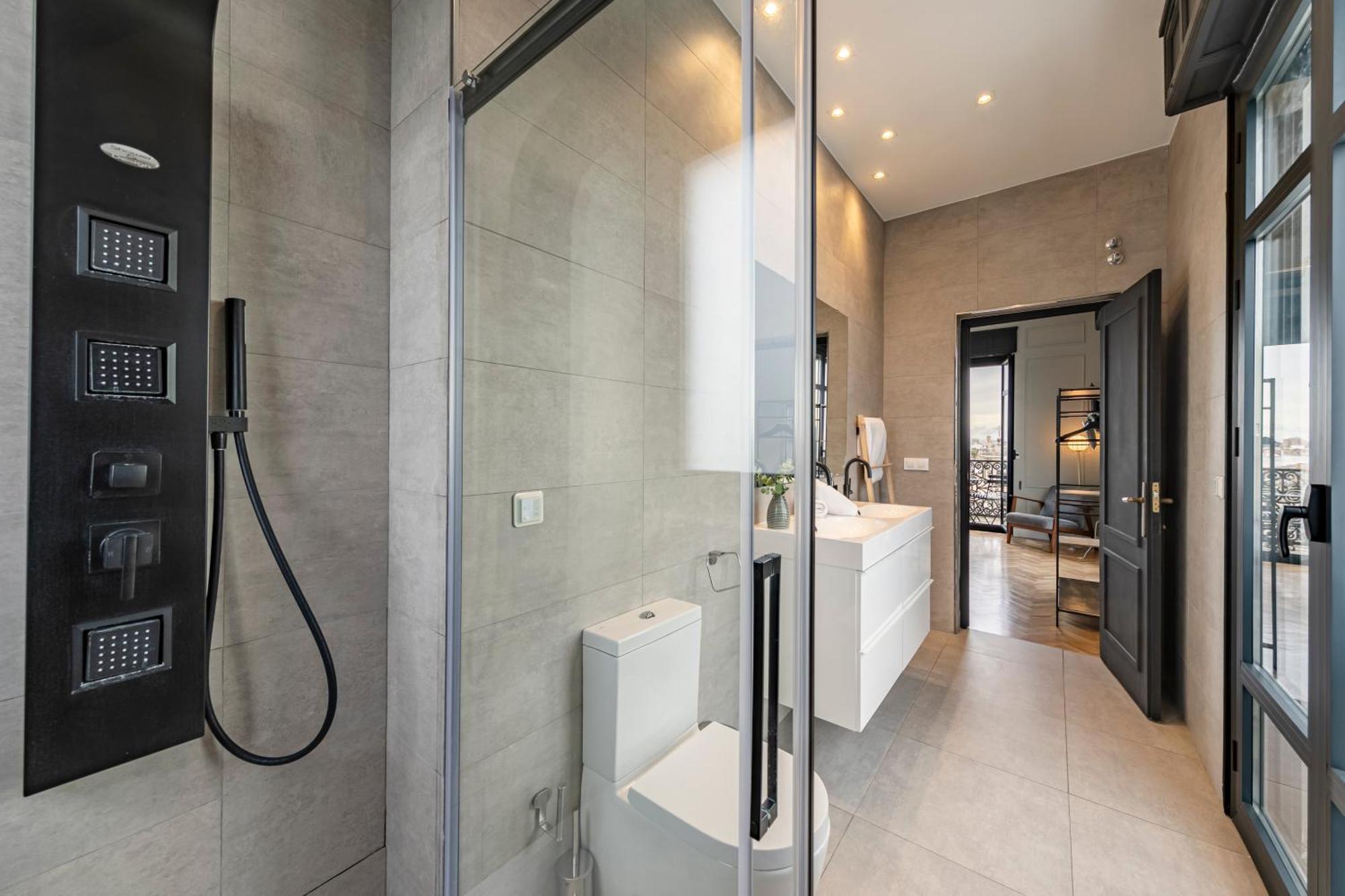 Isg Apartments The Most Exclusive Apartment In Sevillaparking Εξωτερικό φωτογραφία