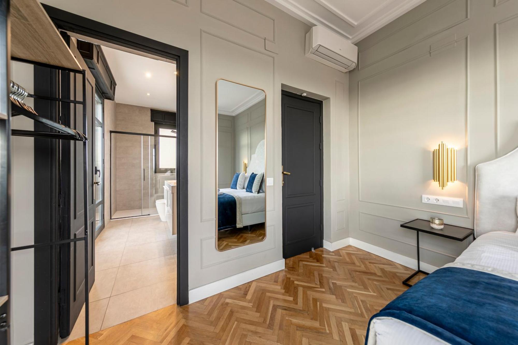 Isg Apartments The Most Exclusive Apartment In Sevillaparking Εξωτερικό φωτογραφία