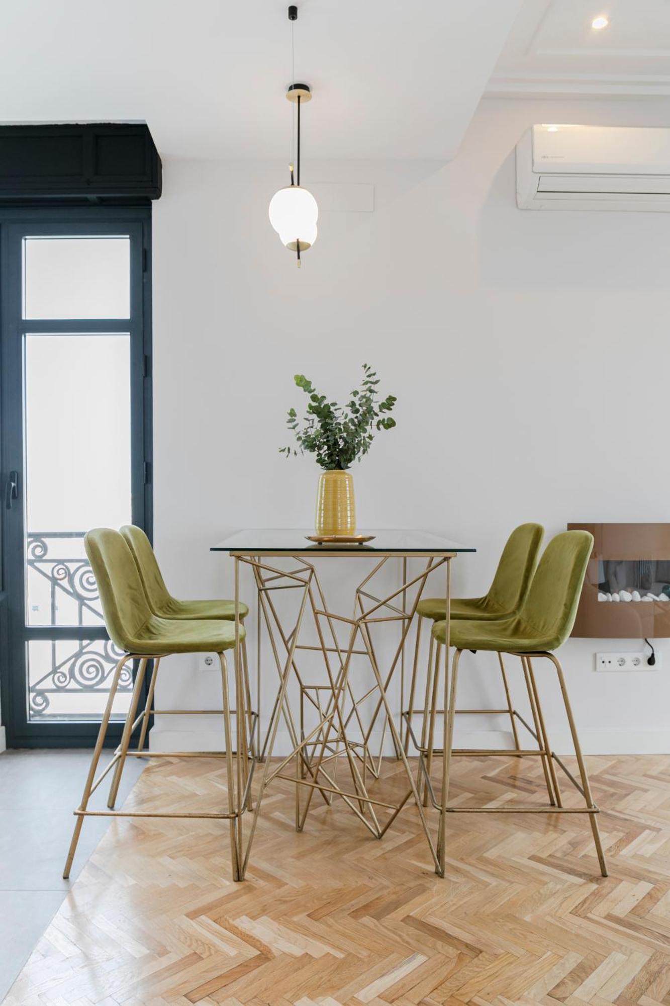 Isg Apartments The Most Exclusive Apartment In Sevillaparking Εξωτερικό φωτογραφία