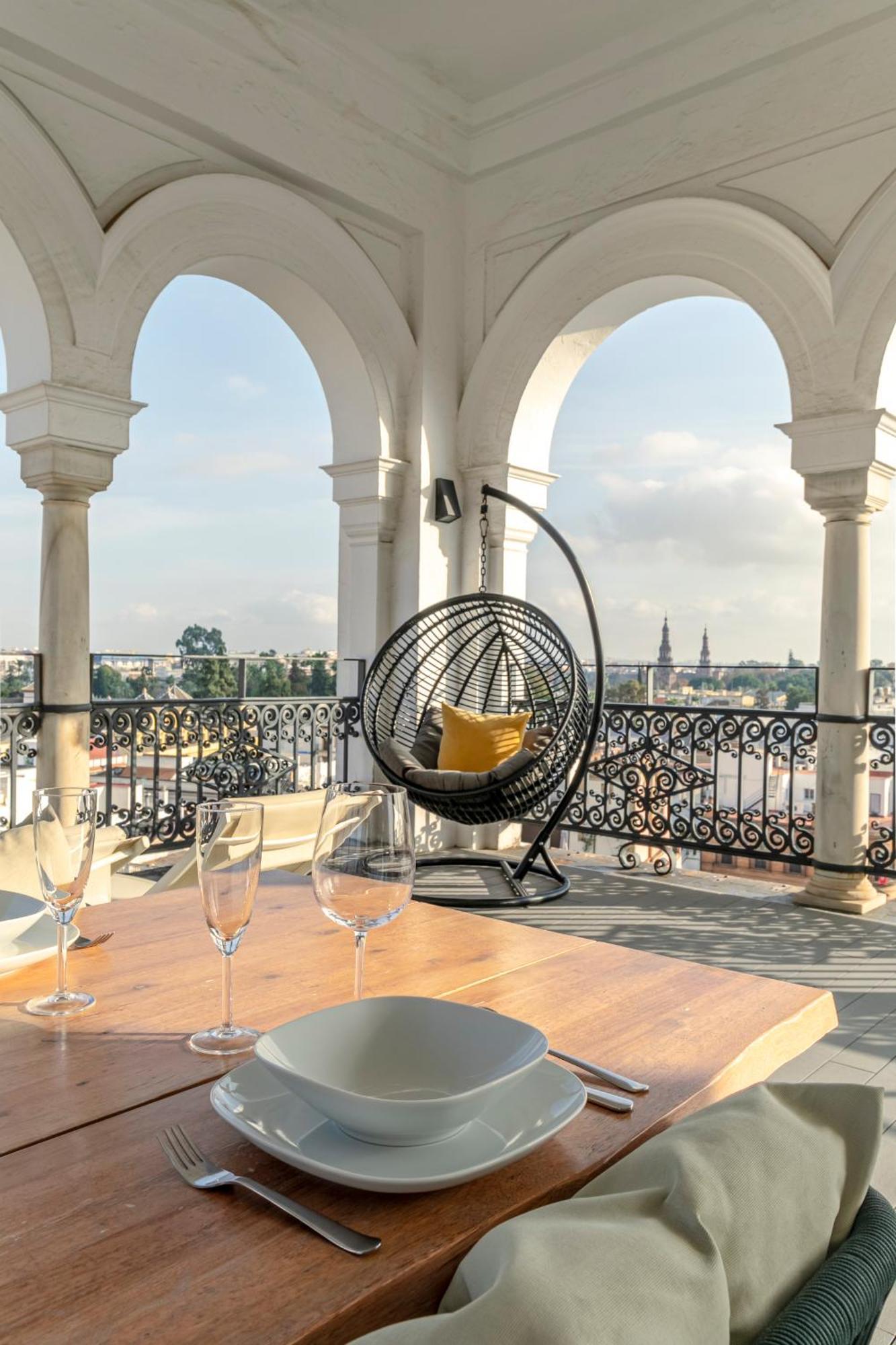 Isg Apartments The Most Exclusive Apartment In Sevillaparking Εξωτερικό φωτογραφία