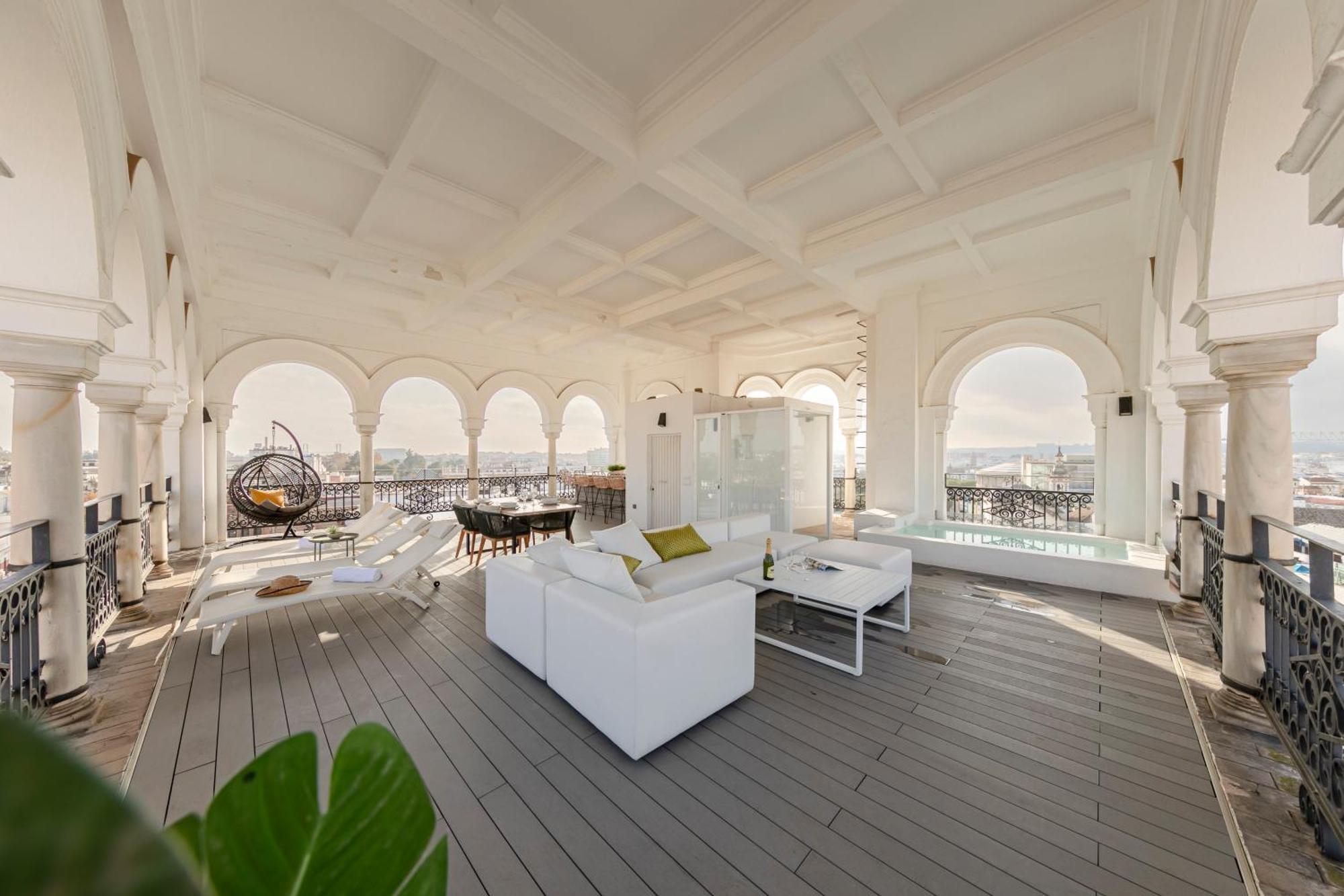 Isg Apartments The Most Exclusive Apartment In Sevillaparking Εξωτερικό φωτογραφία